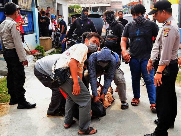 Indonesia Tumpaskan 22 Militan