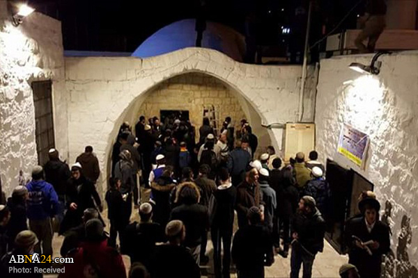 Israeli forces injure 51 Palestinians near Joseph’s Tomb