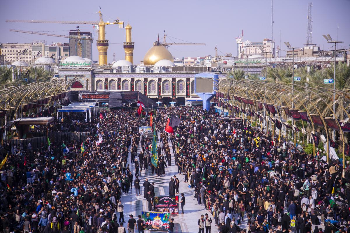 مواكبُ عزاء (اللطم) تبدأ مراسيمها العزائيّة في أيام أربعينية الامام الحسين (ع)+(صور)