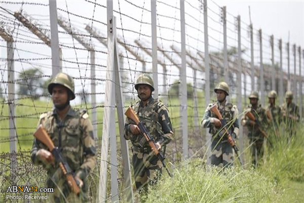 India, Pakistan exchange fire over de facto Kashmir border