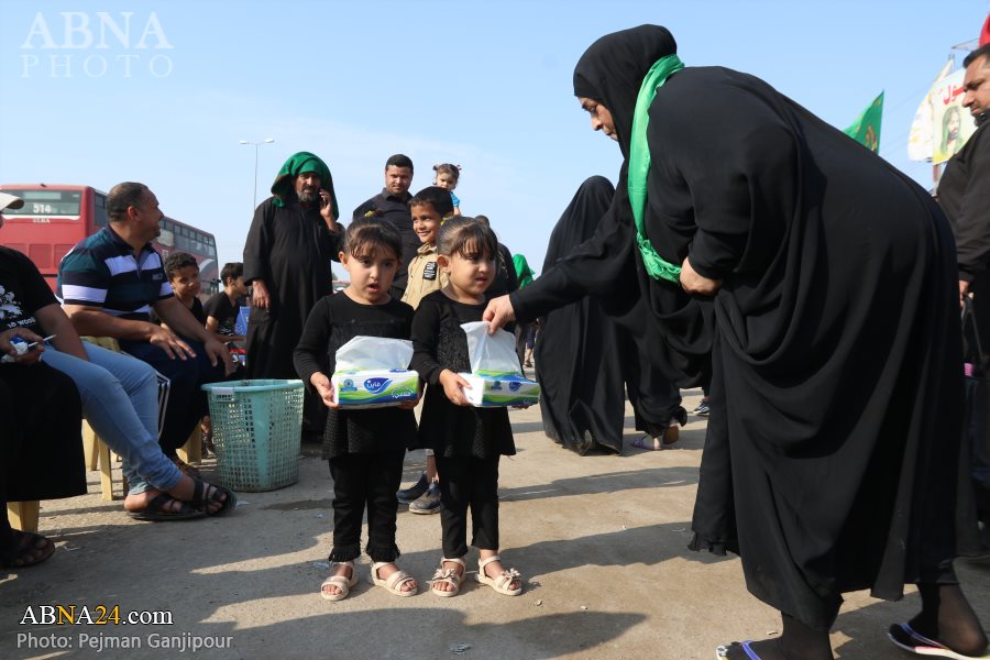 Photos: Arbaeen servants on the Najaf-Karbala route