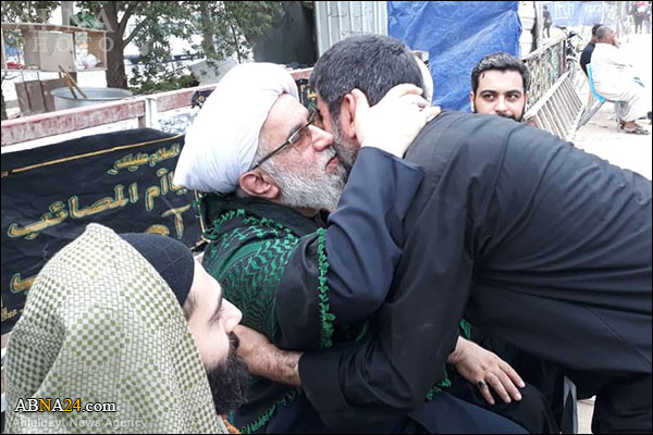 El Secretario General de la Asamblea Mundial de Ahlul Bait (P) participó en la caminata del Arba’ín Hussainí de este año