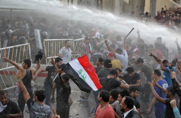 "قوات حفظ النظام" تنتشر في بغداد كخط اول مع المتظاهرين