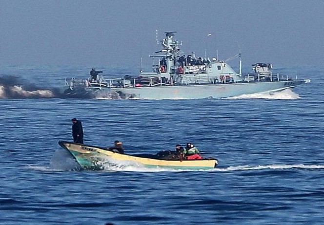 فقدان صياد فلسطيني في عرض البحر بـ غزة صباح اليوم