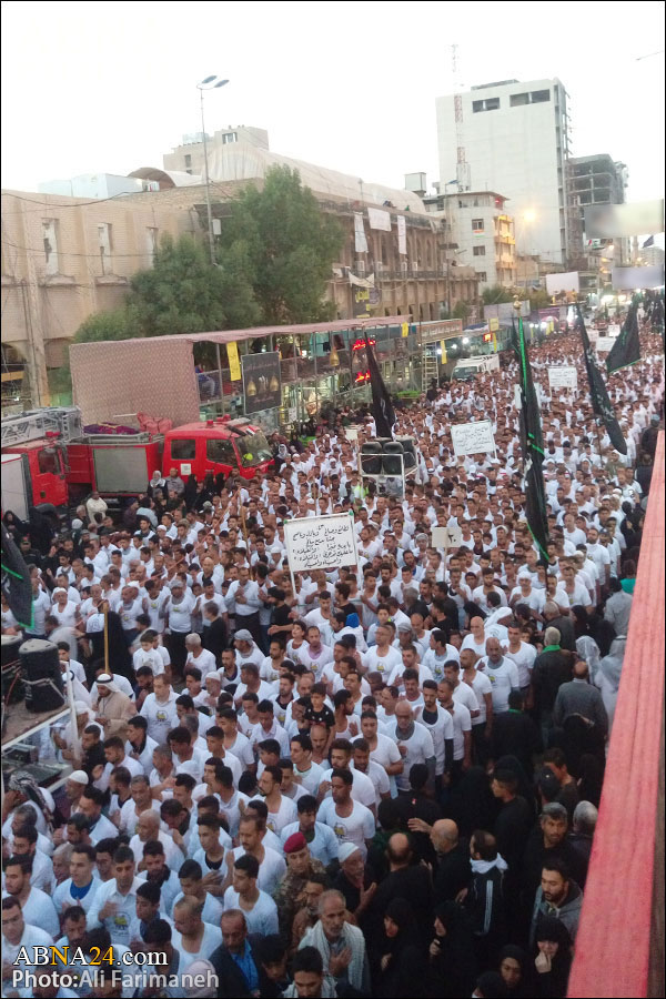 تقرير مصور/ موكب "بني عامر" من 70 ألف شخص في أربعينية الامام الحسين (ع) انطلقت من البصرة الى كربلاء المقدسة