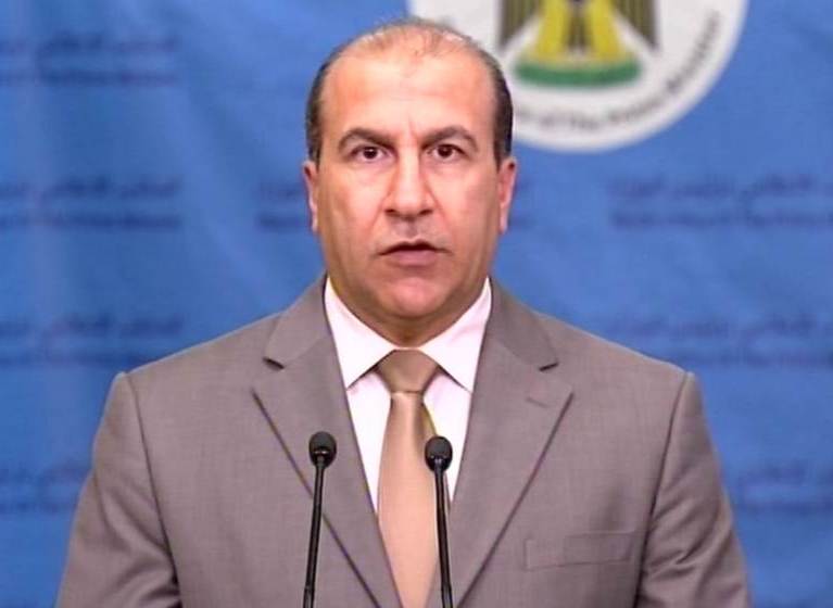 "القضاء العراقي" يصدر أوامر بالقبض ومنع السفر للمتهمين بالفساد