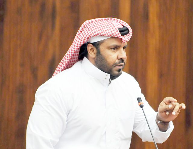 "أسامة التميمي" يؤكد وجود ستة آلاف معتقل في سجون النظام البحريني