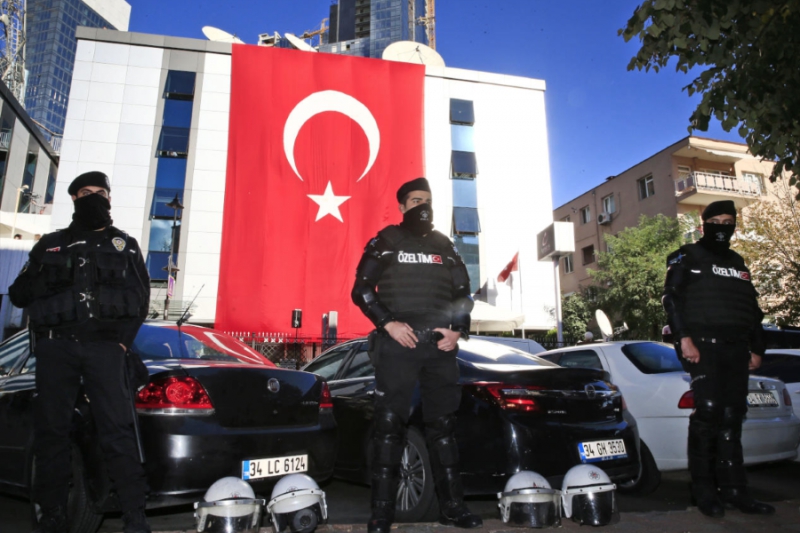 تركيا: اعتقال 15 قياديًا من بينهم رئيسة بلدية مقاطعة سراي