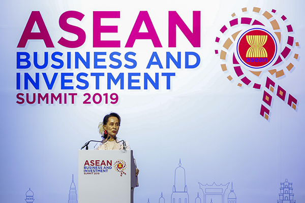 နည္းပညာအေျချပဳ စိုက္ပ်ိဳးေရးႏွင့္ စီးပြားေရးလုပ္ငန္းမ်ားကို ဆက္လက္ေထာက္ခံမည္ဟု ေဒၚေအာင္ဆန္းစုၾကည္ေျပာ