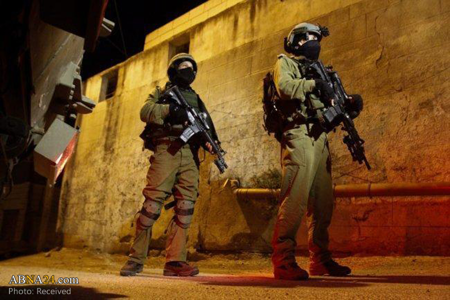 Israeli forces abduct 12 Palestinians in West Bank