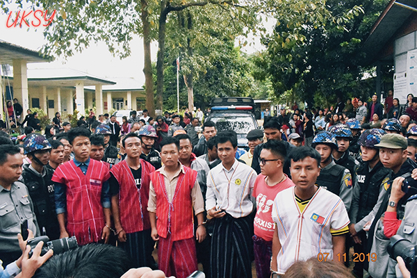 ကယားလူငယ္ေျခာက္ဦးကို ႏိုင္လြတ္လုံဥပေဒျဖင့္ ေထာင္ေျခာက္လခ်