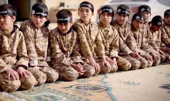 هولندا تطعن على حكم يلزمها باستقبال أطفال انضمت أمهاتهم لداعش الارهابي