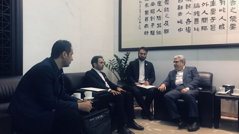 前往中国的伊朗科技事务副总统认为中伊关系在科学技术领域正在扩大。