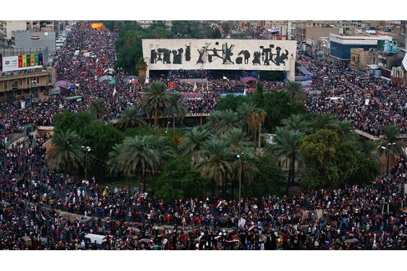 معتصمو ساحة التحرير يدعون لتظاهرة مليونية جديدة