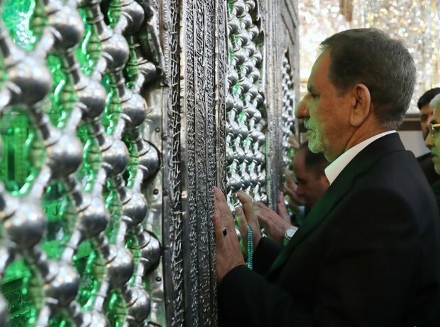 ایران کے نائب صدر کی عراق میں حسینی اربعین کے پیدل مارچ میں شرکت
