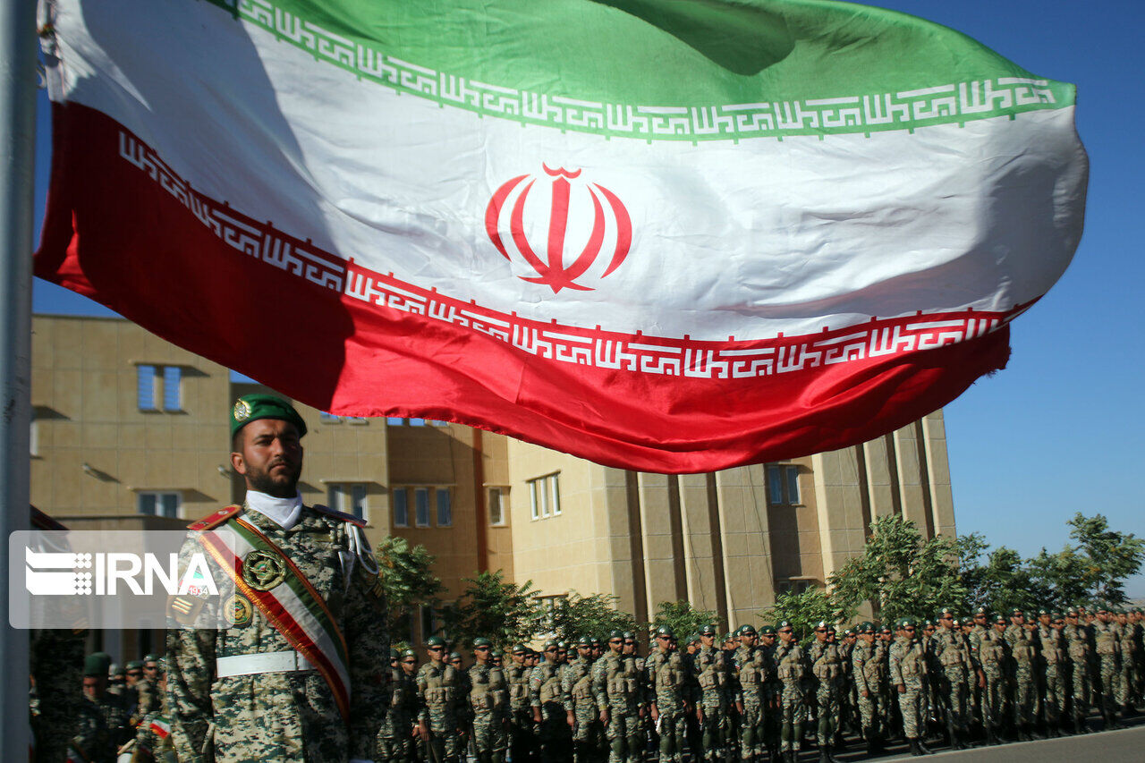 Iranian Army gives crushing response to enemies' aggression 