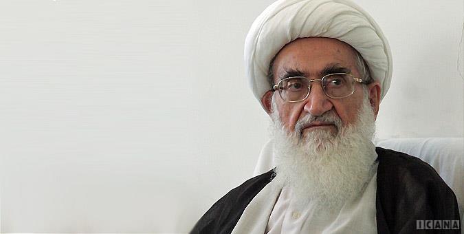 Ayetullah Hemedani: Düşmanlar sömürgeci hedefler peşindeler