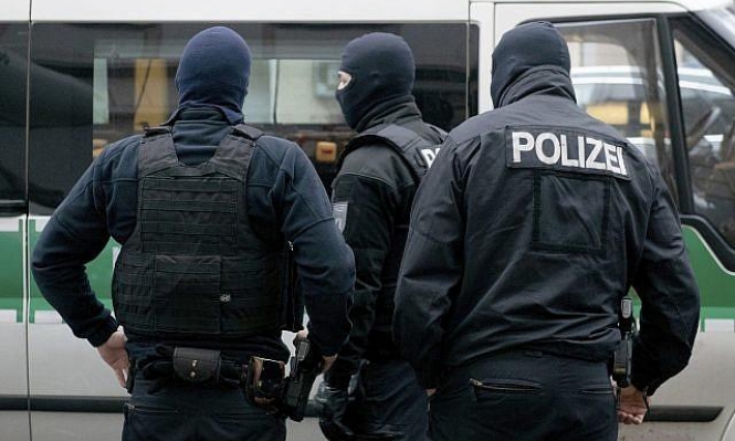 السلطات الألمانية تستعيد داعشية مفترضة مع أطفالها الـ3