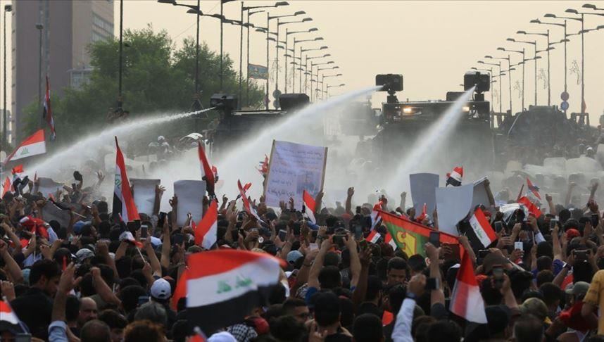 العراق يقرر إغلاق قنوات تلفزيون محلية وعربية بسبب تغطيتها الاحتجاجات