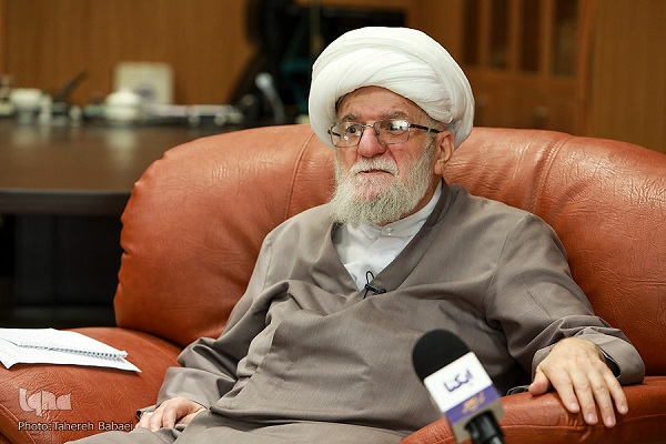 Ayatollah Taskhiri: I pregiudizi di alcuni studiosi ostacolo principale all'unità islamica