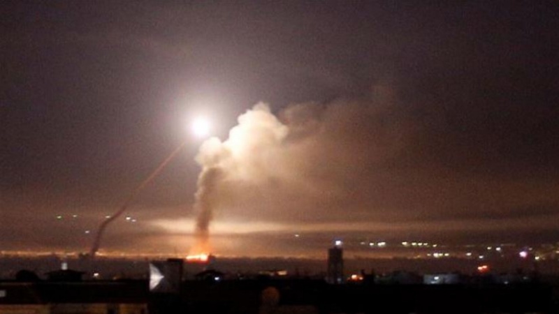 Les USA frappent la Syrie!