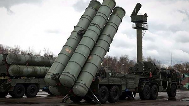 米の同盟国が、ロシアから武器を購入