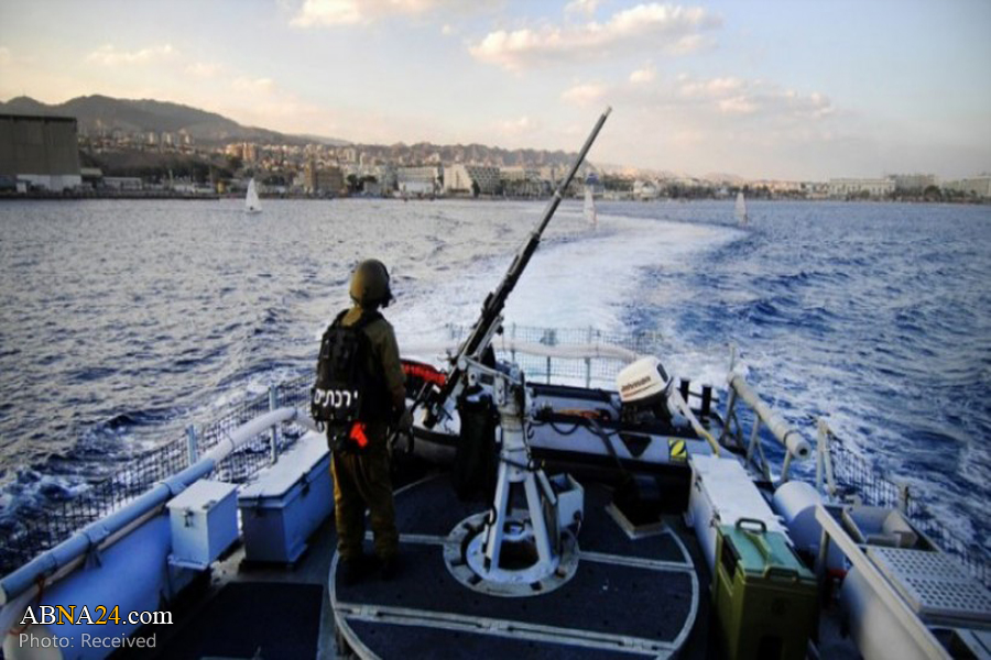 Israeli navy injures Palestinian fisherman