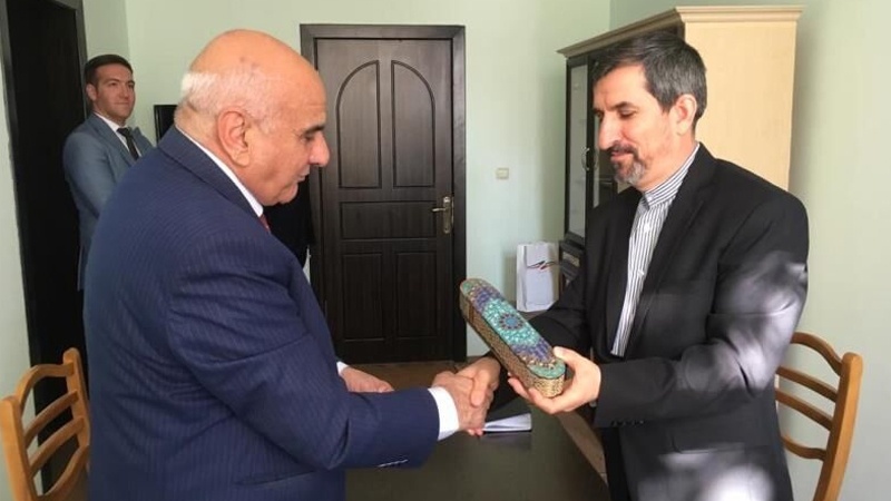 Нахчыван вә Иран йазычыларынын әмәкдашлыг саһәләри арашдырылыб