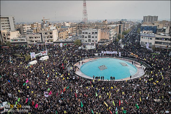 Photos: Pro-establishment rally in Tehran