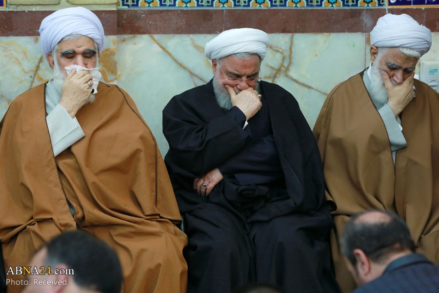 تقرير مصور/ رئيس المجلس الأعلى للمجمع العالمي لأهل البيت (ع) يشارك في مجلس تأبين شقيقة روحاني 
