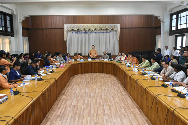 ရန္ကုန္စည္ပင္ေဈးသူ၊ ေဈးသားမ်ား လုပ္ထုံးလုပ္နည္းကို ေႏွာင့္ယွက္ပါက ဥပေဒအရ ေဆာင္႐ြက္မည္ဟု ဦးၿဖိဳးမင္းသိန္းေျပာ