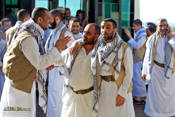 تقرير مصور/ السلطات السعودية تطلق سراح 128 اسيراً من القوات المسلحة اليمنية