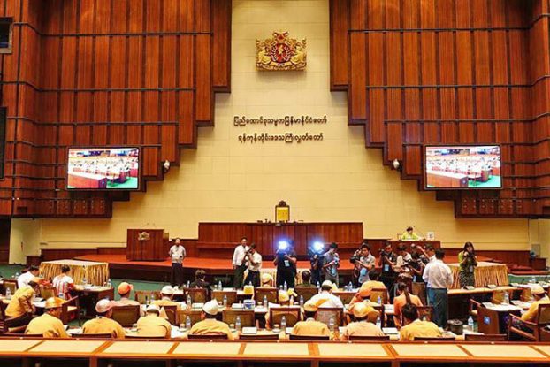 ရန္ကုန္တိုင္းလႊတ္ေတာ္ အျမန္ေခၚရန္ လႊတ္ေတာ္အမတ္မ်ားလက္မွတ္ထိုး ေတာင္းဆို