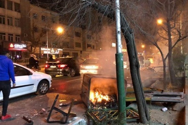 الامن الايراني: القضاء على شبكة مناوئة سعت لاثارة الإضطرابات في يوم الطالب