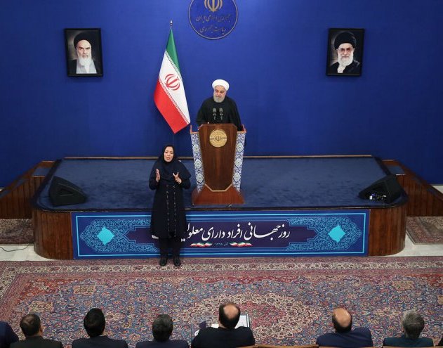 الرئيس روحاني: الضغوط الامريكية لم تركع الشعب الايراني