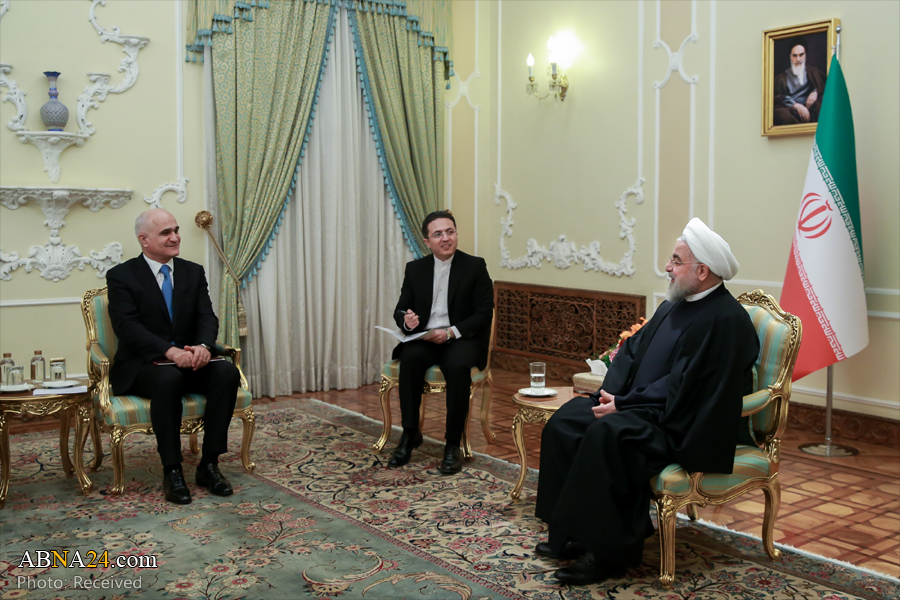 Pres. Rouhani: Tehran, Baku taken wise steps in cementing ties