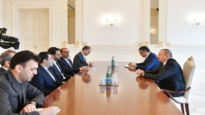 İran İletişim Bakanı, Aliyev ile görüştü