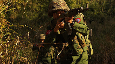  ေရယာဥ္ ေျခာက္စင္းကို AA တိုက္ခိုက္