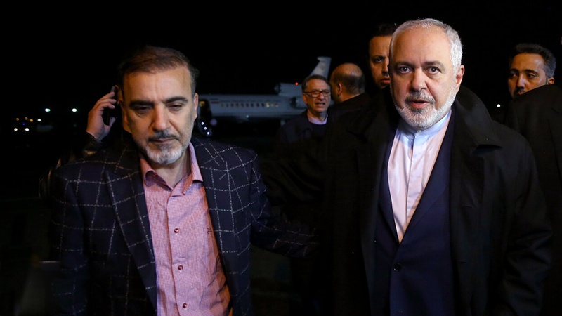 イラン外相、「イラン人学者たちによる学問業績は、敵の対する最大の報復」