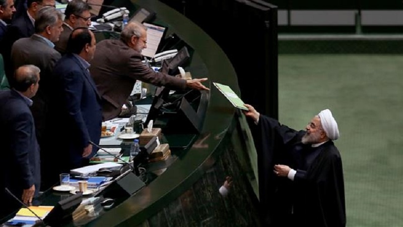 Shugaba Rohani Ya Mika Kasafin kudi Na Shekara Mai Zuwa Ga Majalisa