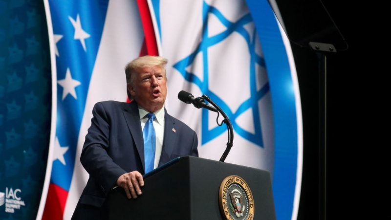 Trump: Paragöz Yahudiler tabii ki bana oy verecek