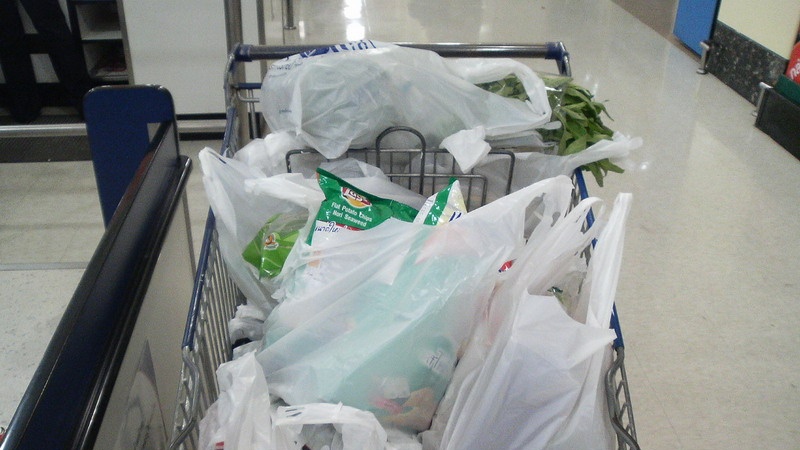 Italia, "Plastic tax": 45 centesimi al chilo