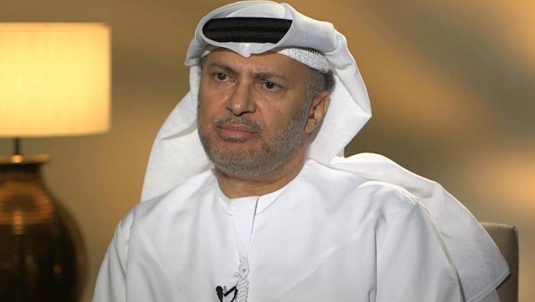 قرقاش يقول ان الأزمة الخليجية ستستمر بسبب غياب امير قطر