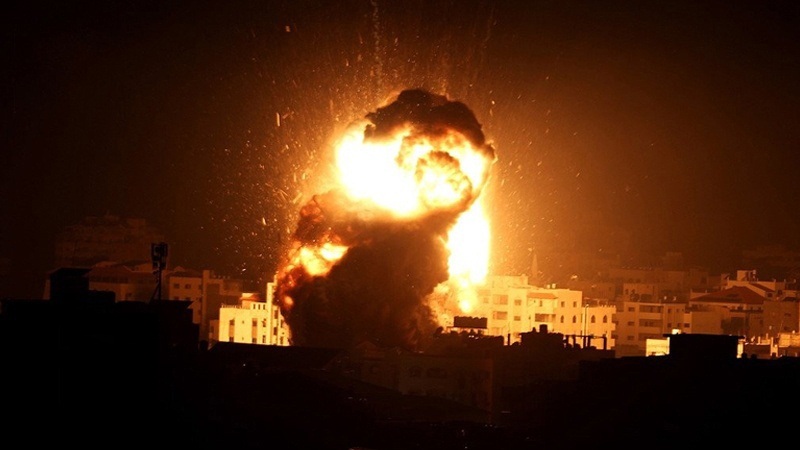 Libya'da Hafter'e bağlı uçaklar Misrata kentine saldırı düzenledi