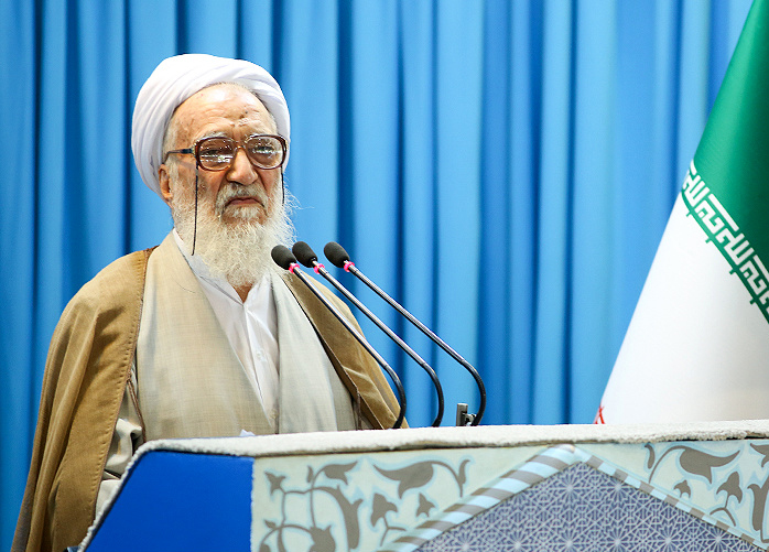 Khatib Jumat Tehran: Tuhan tak Ridha Pejabat Abaikan Suara Rakyat