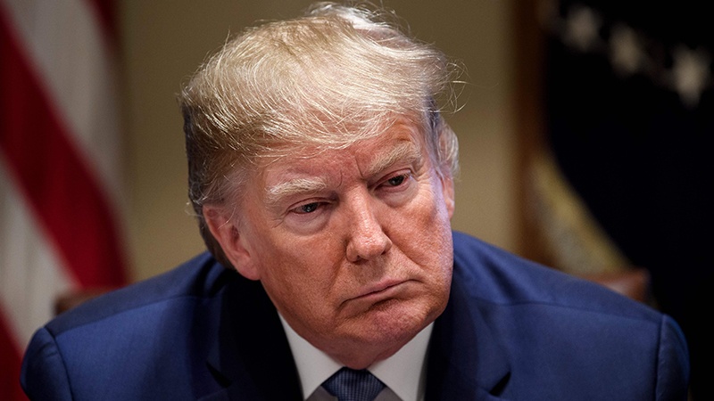 Trump'tan azil sürecine sert tepki