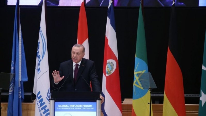 Erdoğan'dan AB'ye mülteci eleştirisi