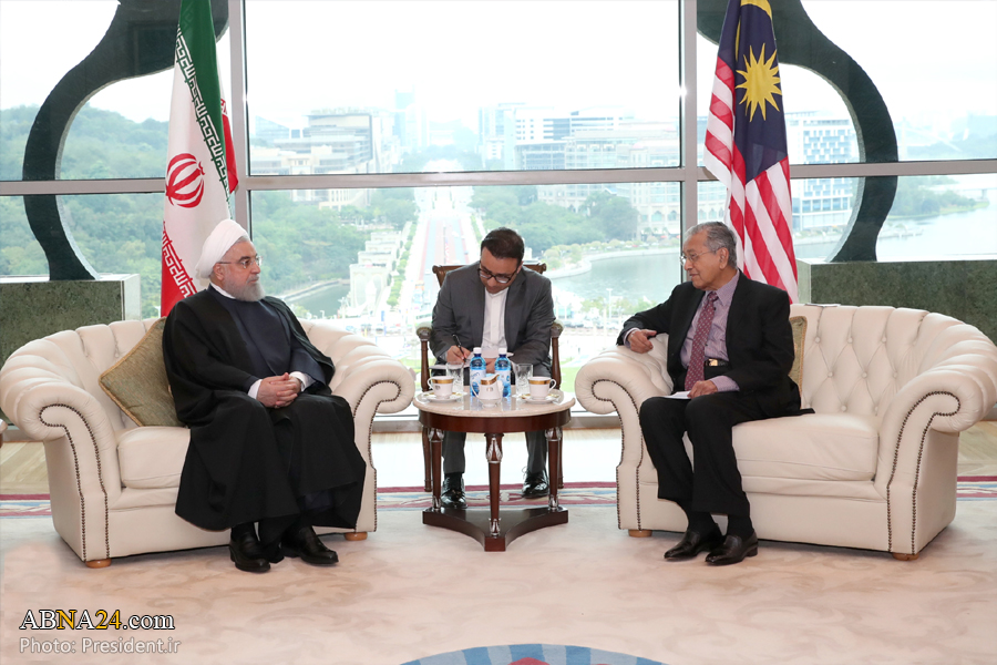 Pres. Rouhani: Muslims members of a family, must feel responsible towards one another