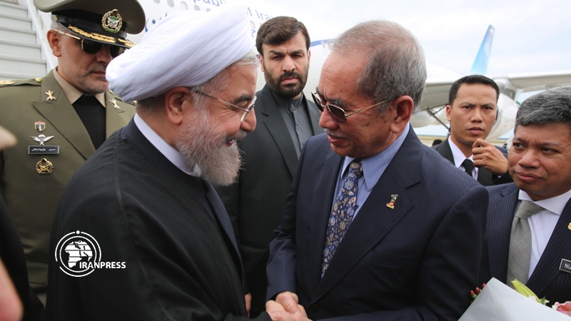 Iran, Rohani: sanzioni USA non resteranno in vigore per sempre