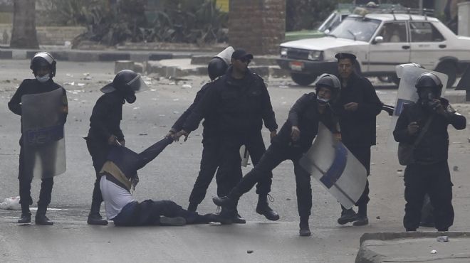 سعيد الشهابي يدعو السجناء المفرج عنهم لتوثيق الإنتهاكات التي تعرضوا لها في طوامير آل خليفة